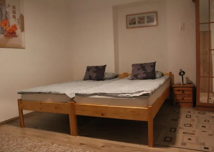 Pensiune Zimmer Feri Vendeghaz